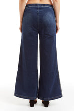 Load image into Gallery viewer, Tractr dark denim