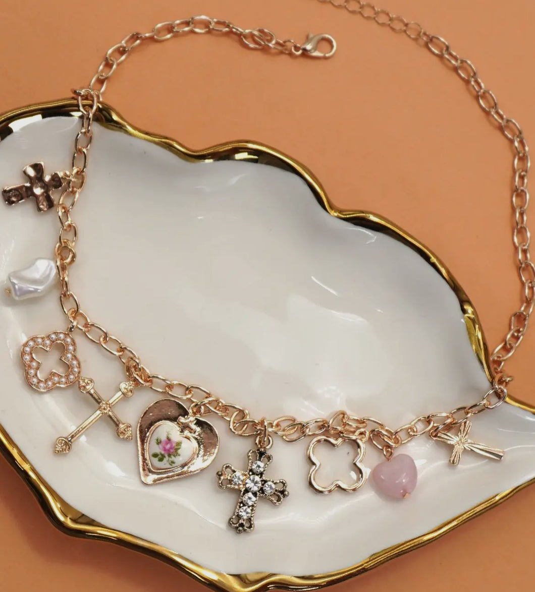 Charm necklace – clover cross porcelain flower