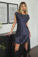 Load image into Gallery viewer, La made
