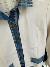 Load image into Gallery viewer, Ecru jacket
