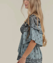 Load image into Gallery viewer, Boho top
