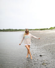 Load image into Gallery viewer, Beach sweater
