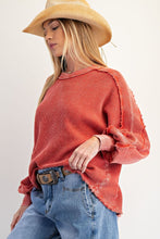 Load image into Gallery viewer, Easel clothing
