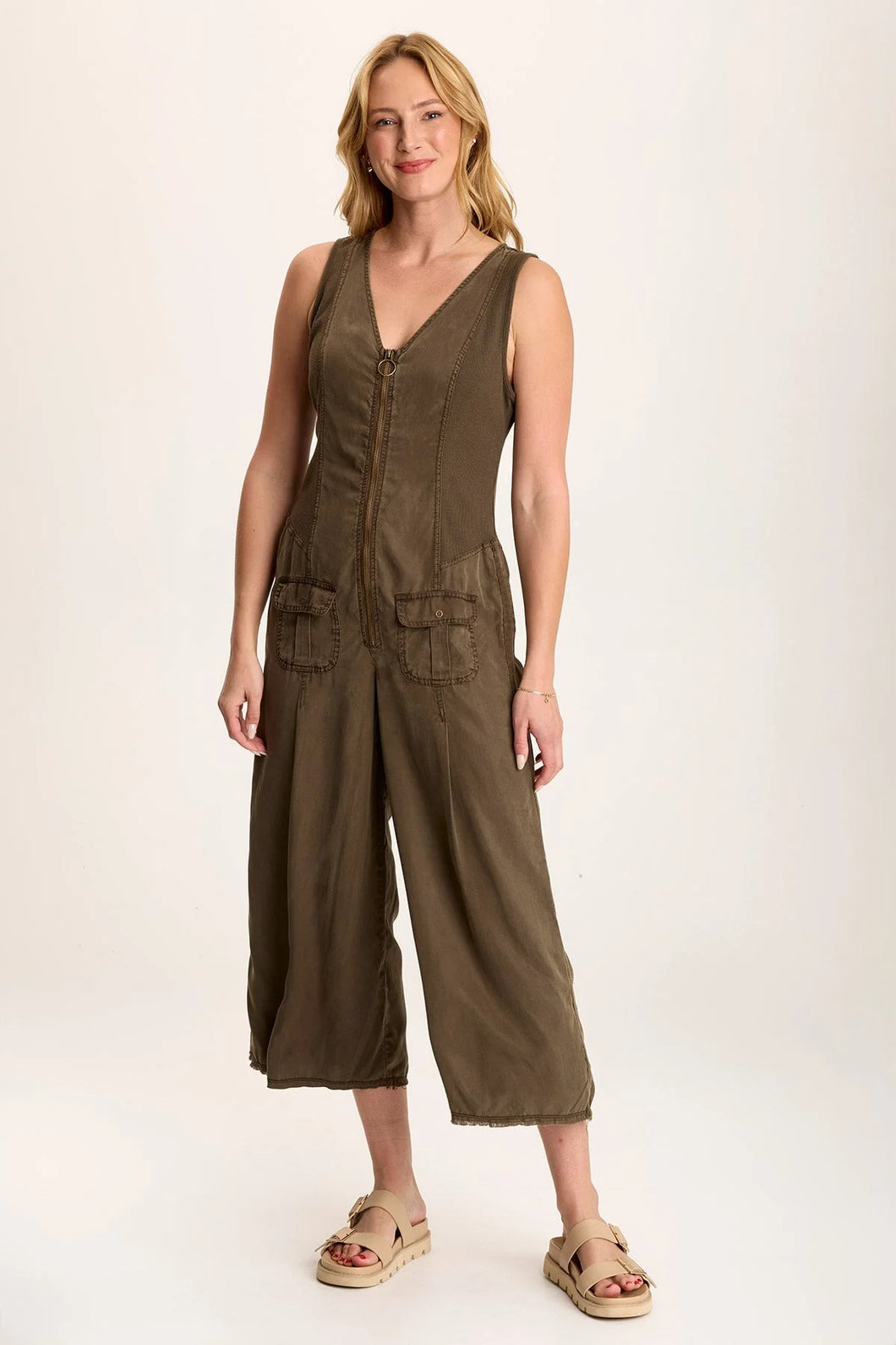 Xcvi linette