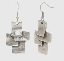 Load image into Gallery viewer, Handmade Pewter Earring
