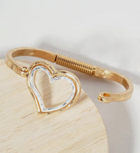 Load image into Gallery viewer, Heart bracelet

