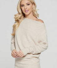 Load image into Gallery viewer, Knit top
