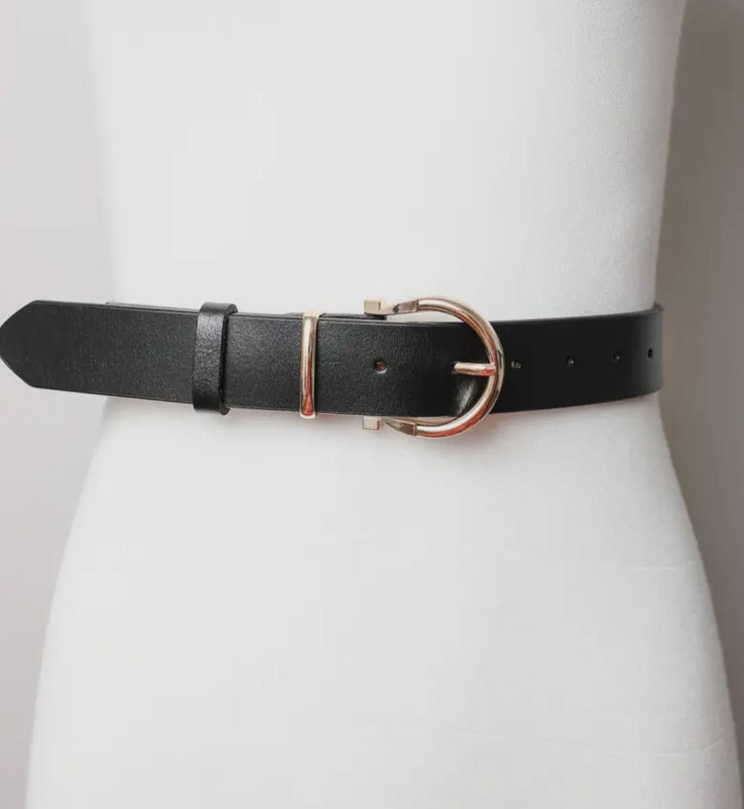 GOLD HORSESHOE BELT
