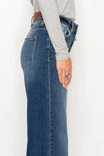 Load image into Gallery viewer, Eco jeans
