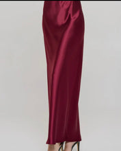 Load image into Gallery viewer, Satin maxi
