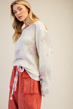 Load image into Gallery viewer, Easel clothing
