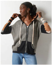 Load image into Gallery viewer, Zaket &amp; Plover
