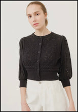 Load image into Gallery viewer, Hendry
