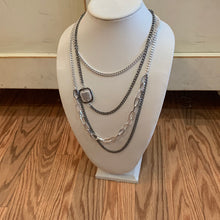 Load image into Gallery viewer, Necklace
