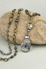 Load image into Gallery viewer, Necklace
