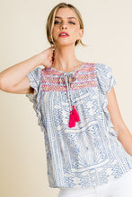 Load image into Gallery viewer, Pink tassel top
